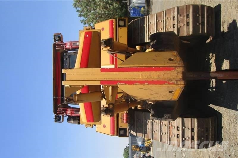 CAT D9T Μπουλντόζες με ερπύστριες