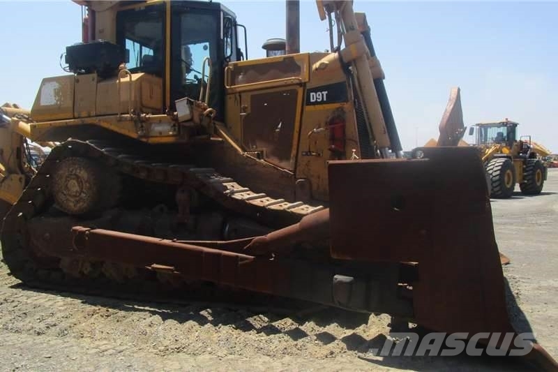 CAT D9T Μπουλντόζες με ερπύστριες