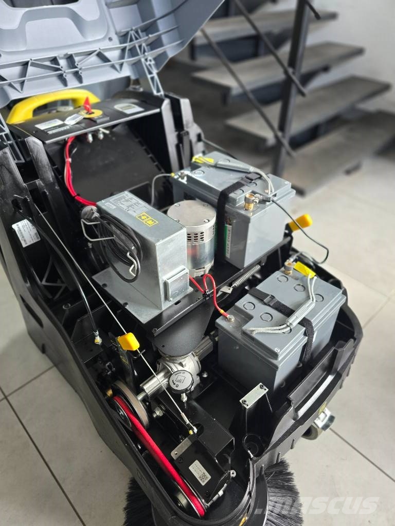 Kärcher KM 75/40 W BP Pack كاسحات داخلية