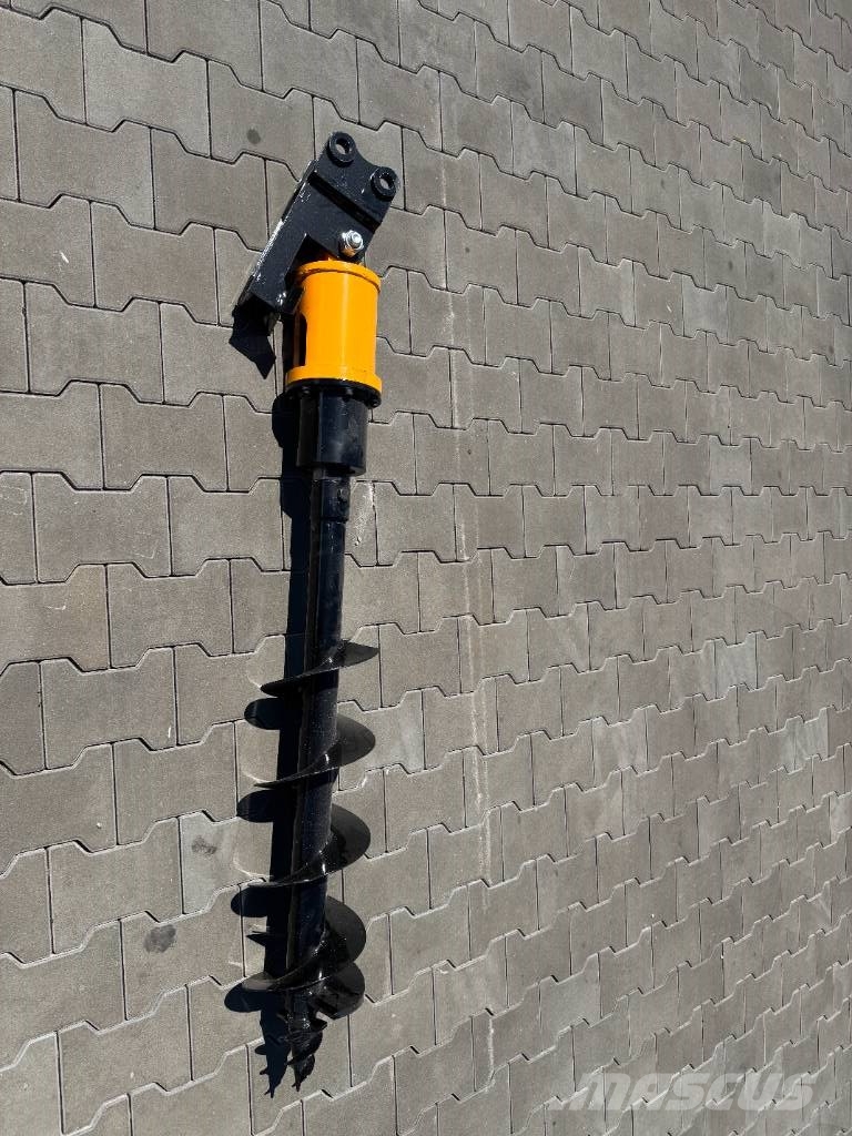 JCB 814-818 Товарачи със заден ескаватор