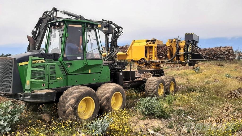 John Deere Enfardadeira SB60 Foresterie - Autres