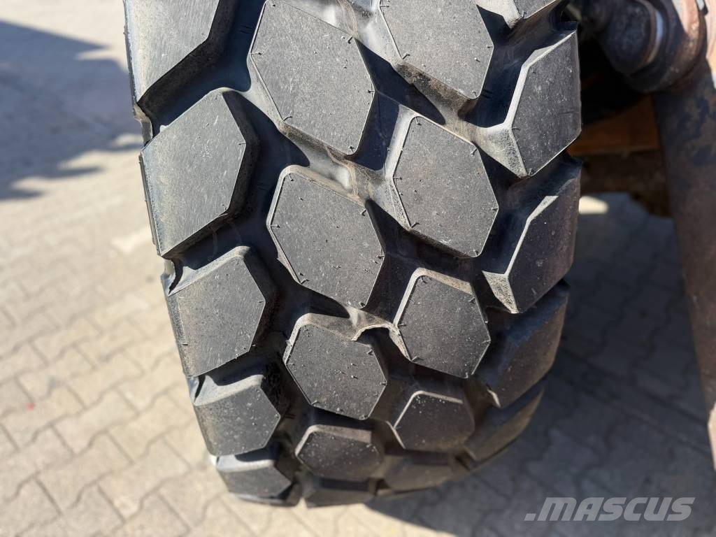 Dossan DL350-5*Waage*Klima*Reifen neu!!*Kamera*1.Hand Tekerlekli yükleyiciler