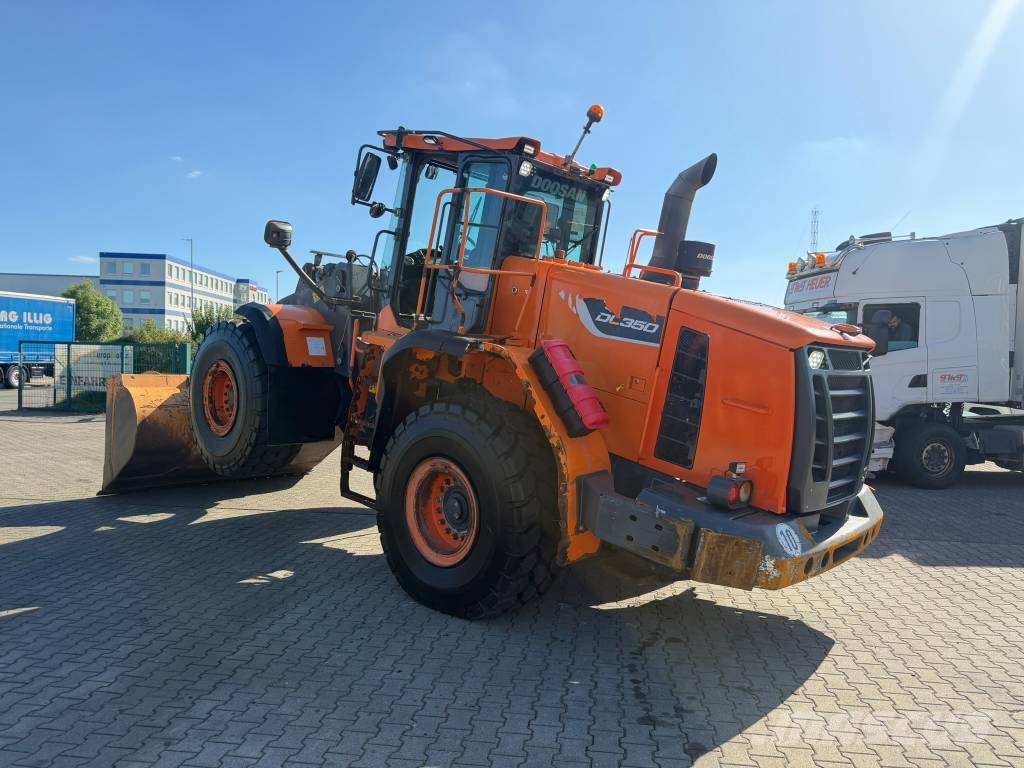 Dossan DL350-5*Waage*Klima*Reifen neu!!*Kamera*1.Hand Tekerlekli yükleyiciler