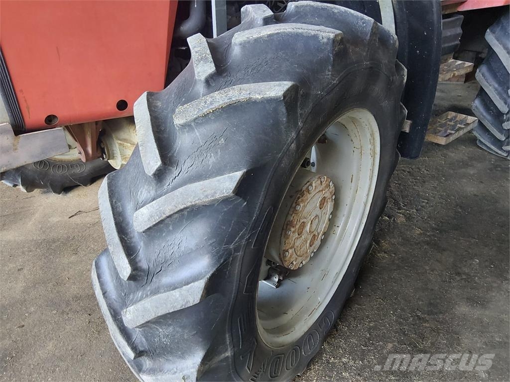 Massey Ferguson 2620 الجرارات