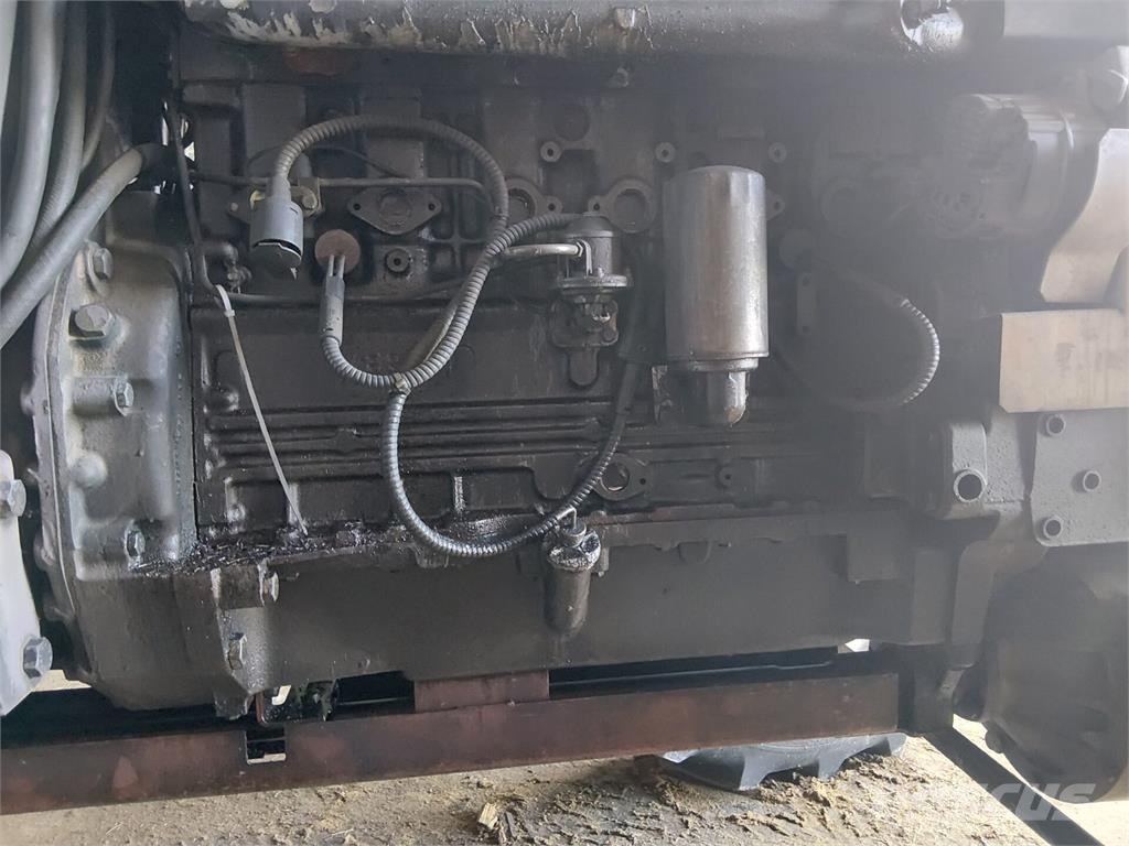 Massey Ferguson 2620 الجرارات