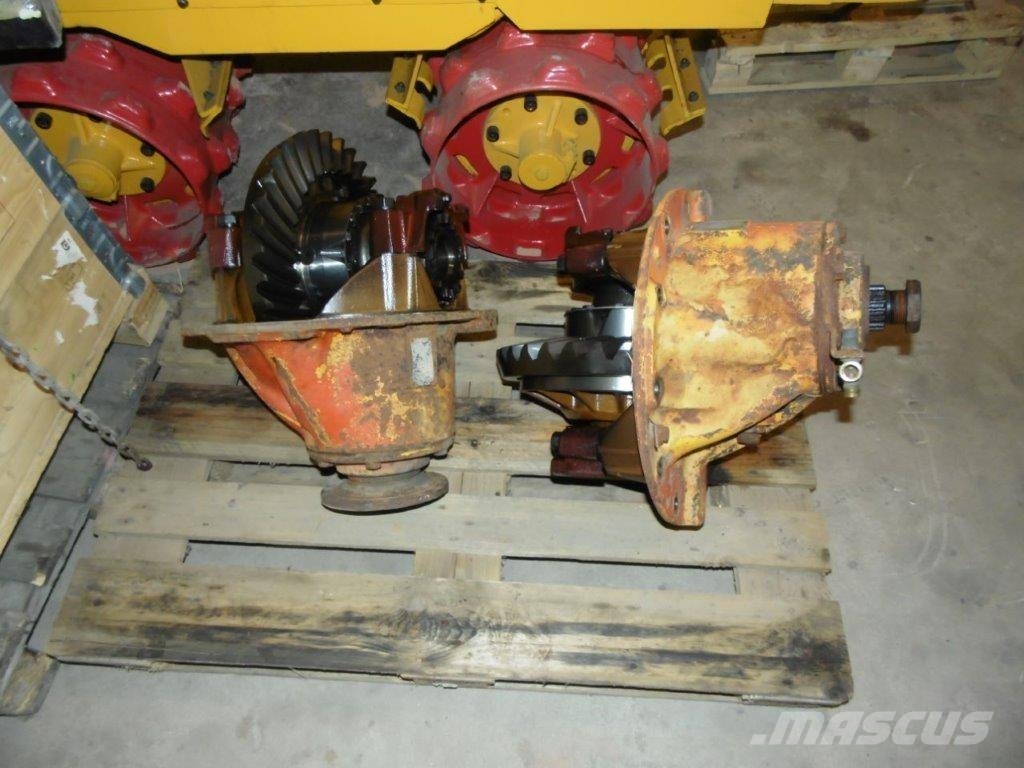 Volvo Dumper Diff+drivaxlar+nav A 25 Motory