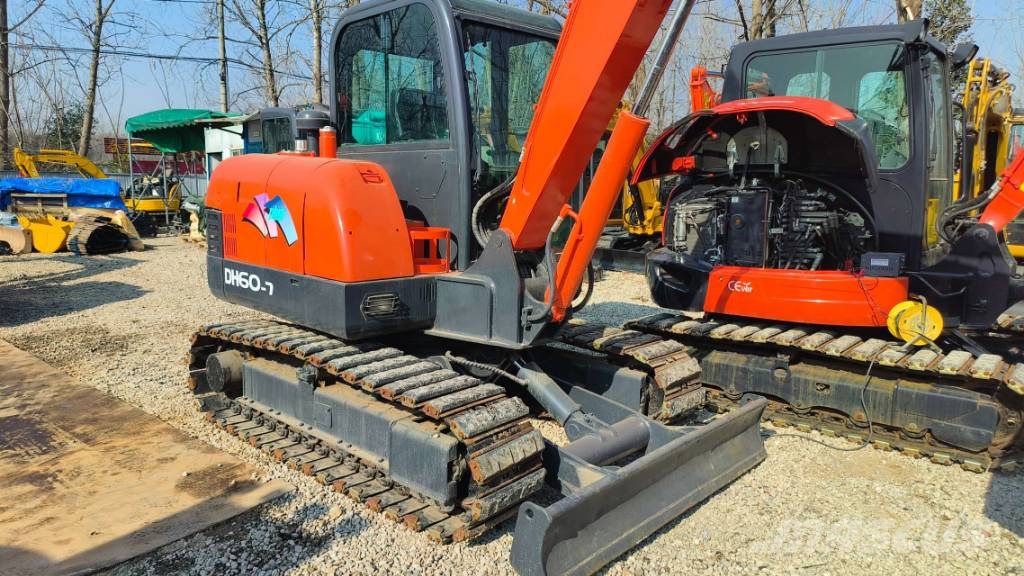 Doosan DH 60 小型挖掘机