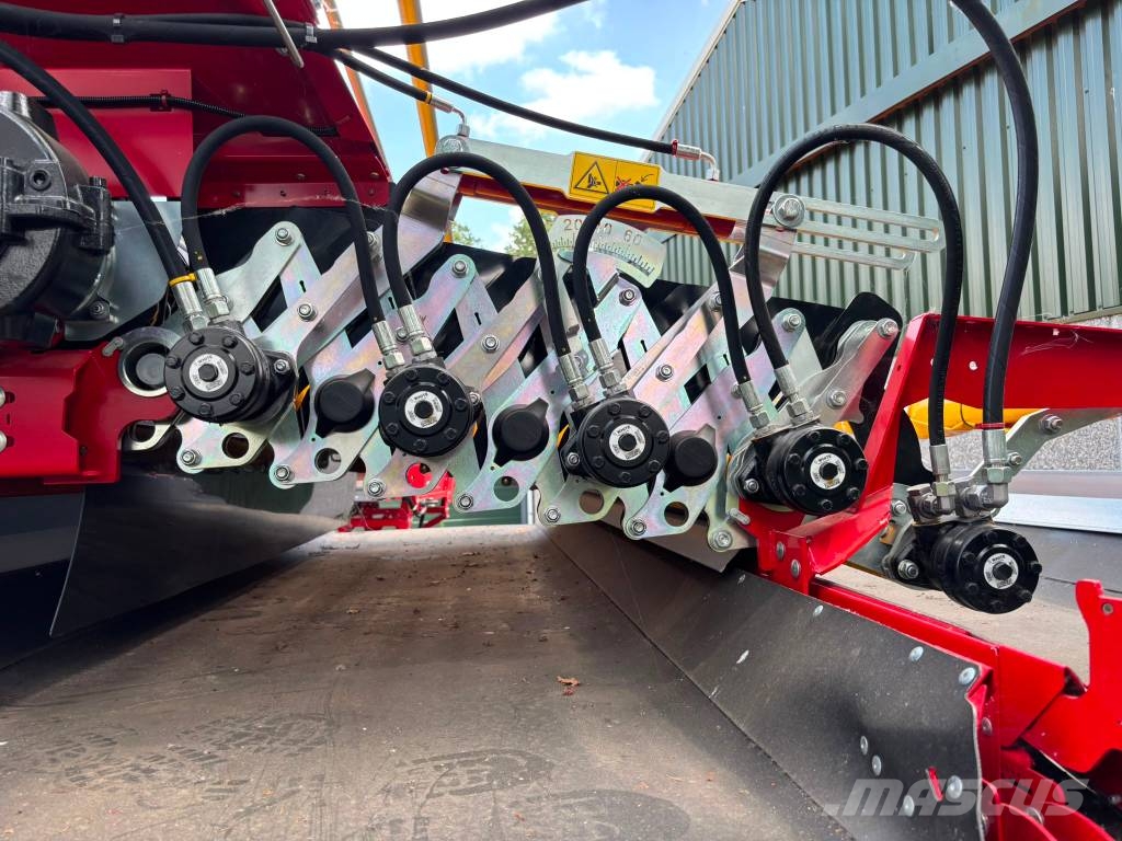 Grimme RH 24-45 C9 Zásobníky a sila