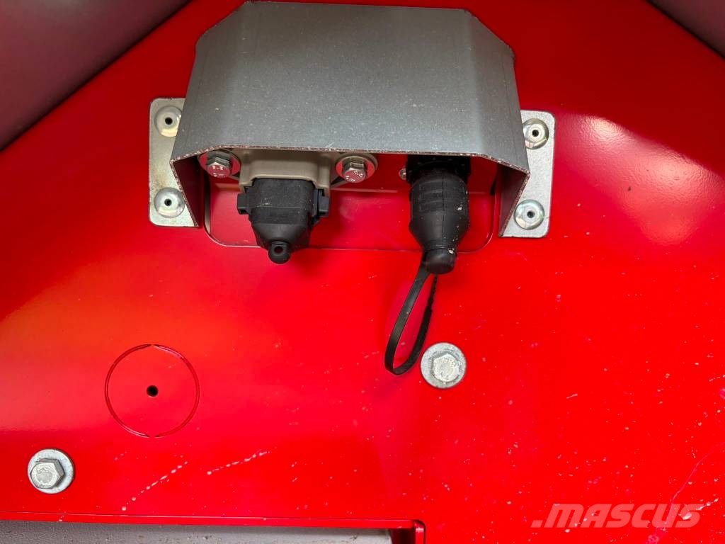 Grimme RH 24-45 C9 Zásobníky a sila