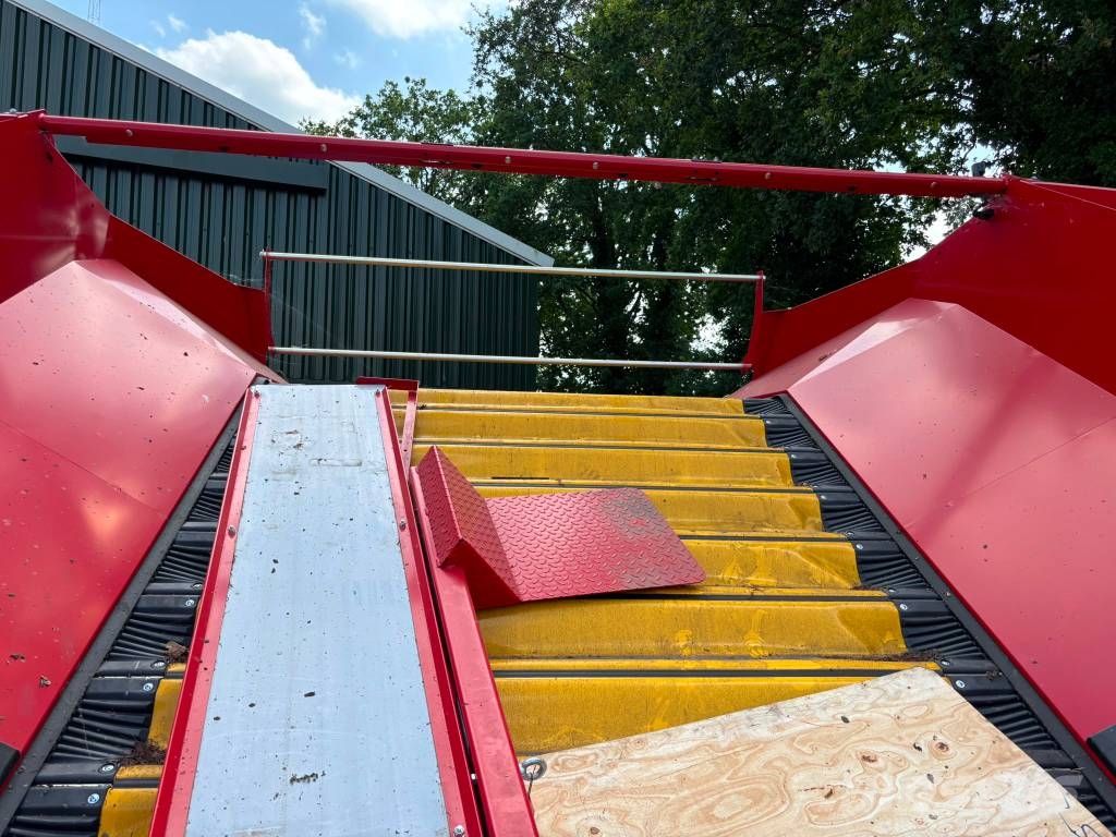 Grimme RH 24-45 C9 Zásobníky a sila