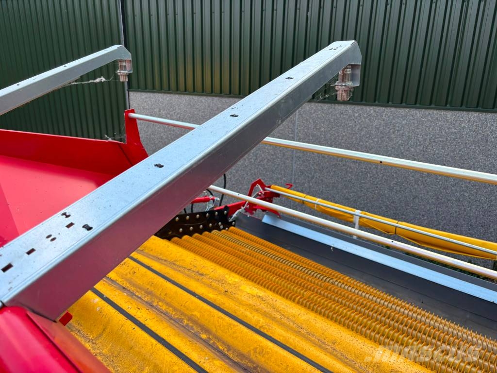 Grimme RH 24-45 C9 Zásobníky a sila