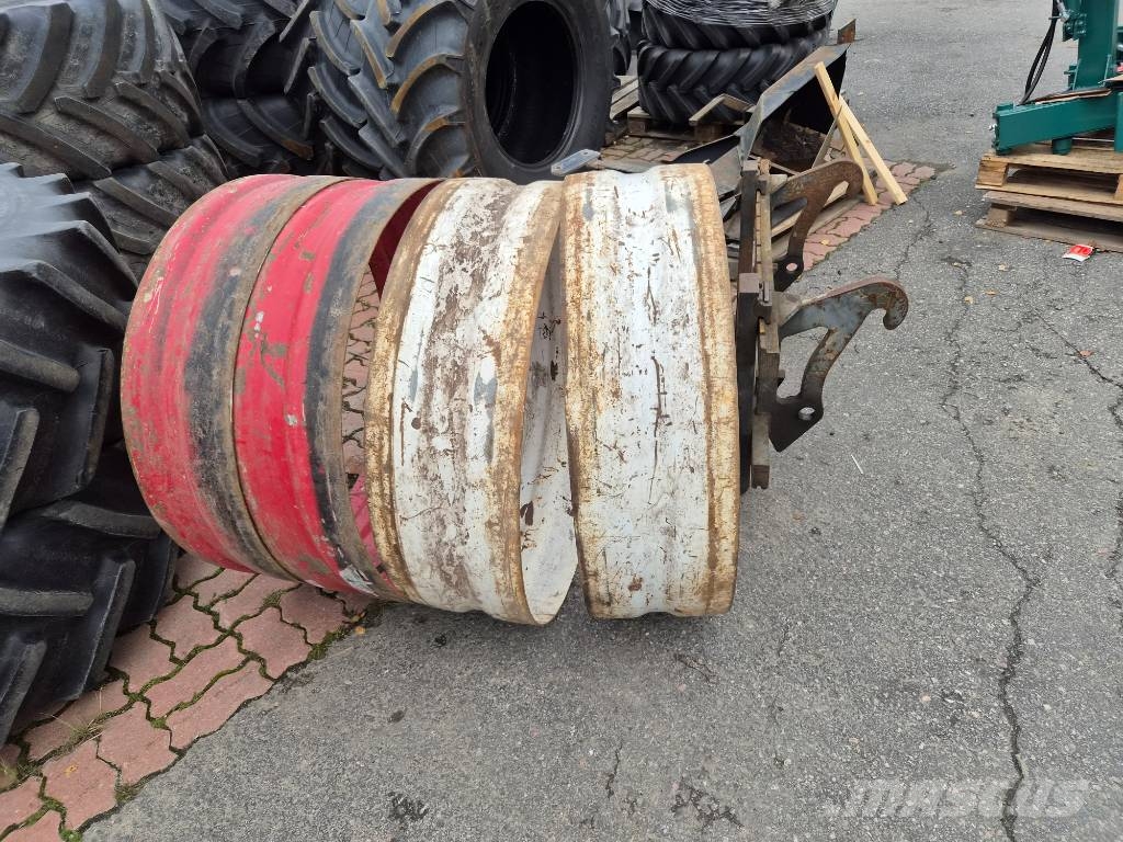 Paripyörät 520/70R38 Riepas, riteņi un diski