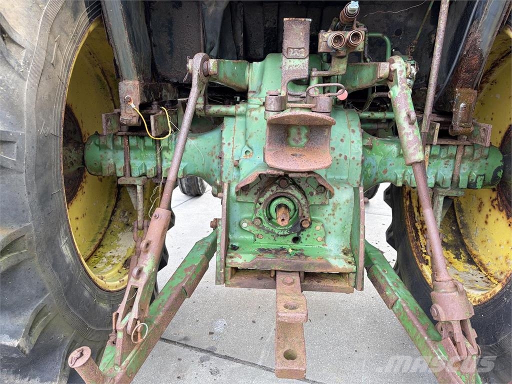 John Deere 2030 Traktorer