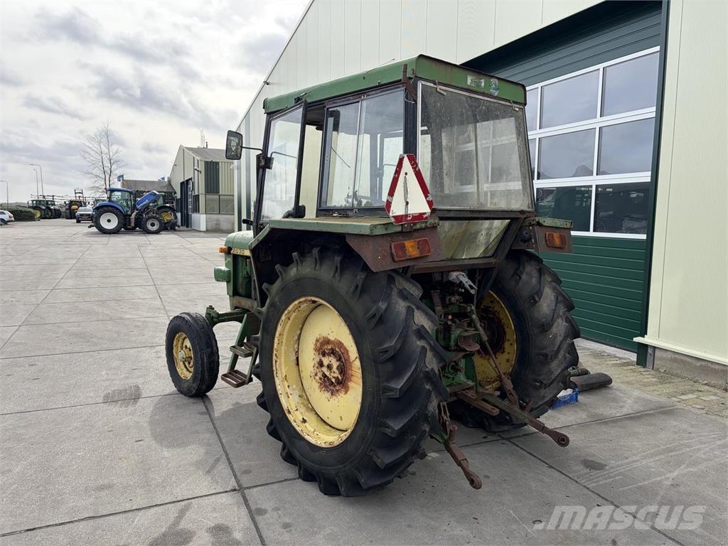 John Deere 2030 Traktorer