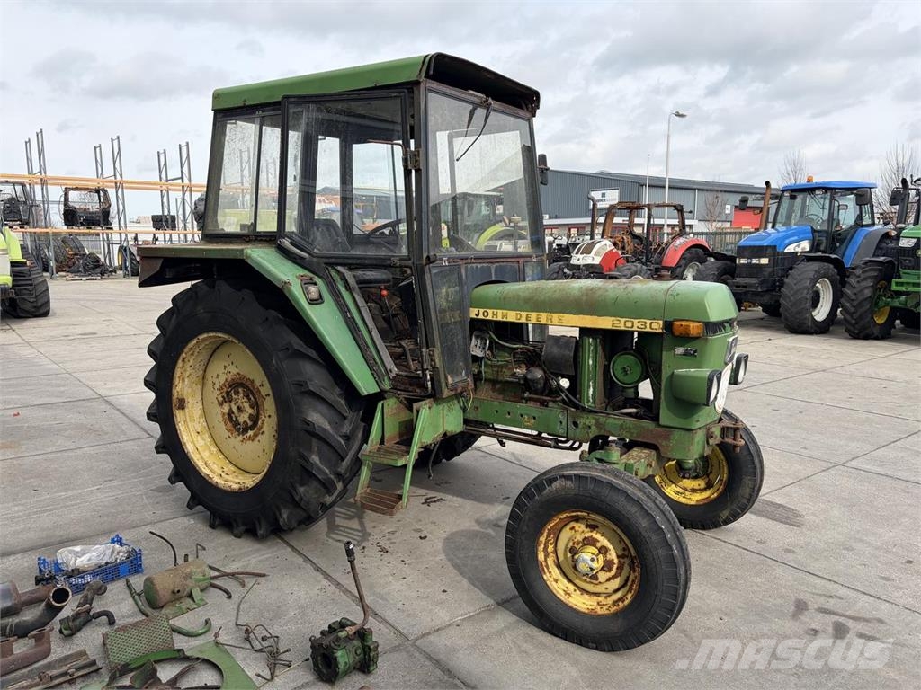 John Deere 2030 Traktorer