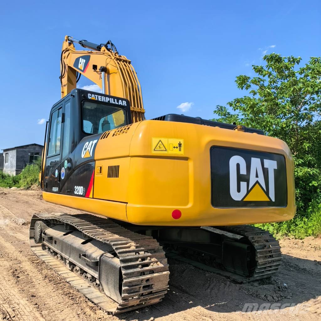 CAT 320 D Excavatoare pe șenile
