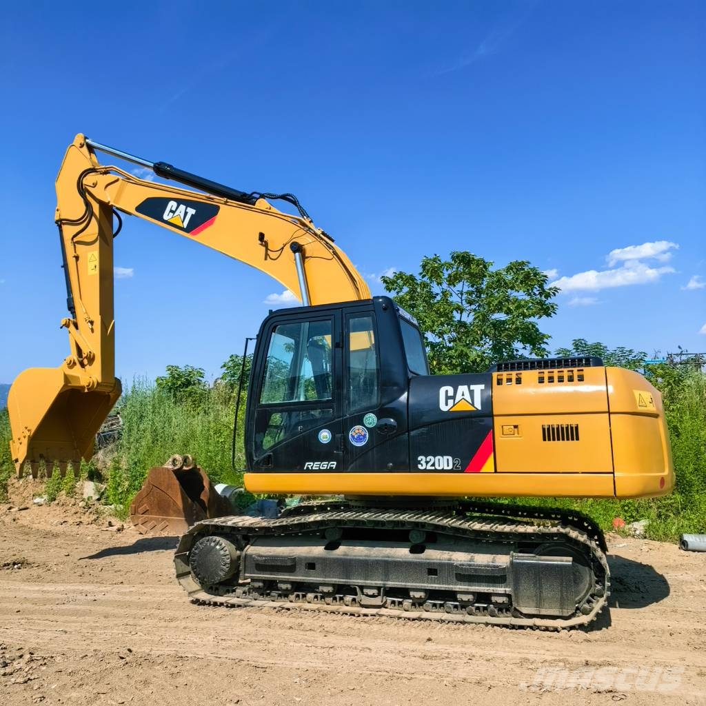 CAT 320 D Excavatoare pe șenile
