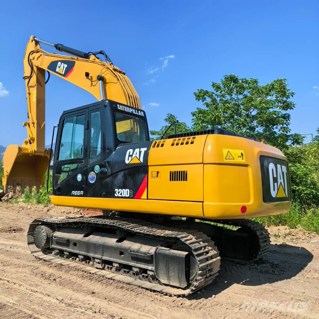 CAT 320 D Excavatoare pe șenile
