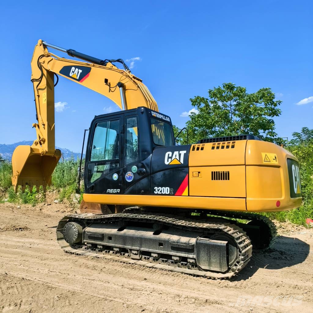 CAT 320 D Excavatoare pe șenile
