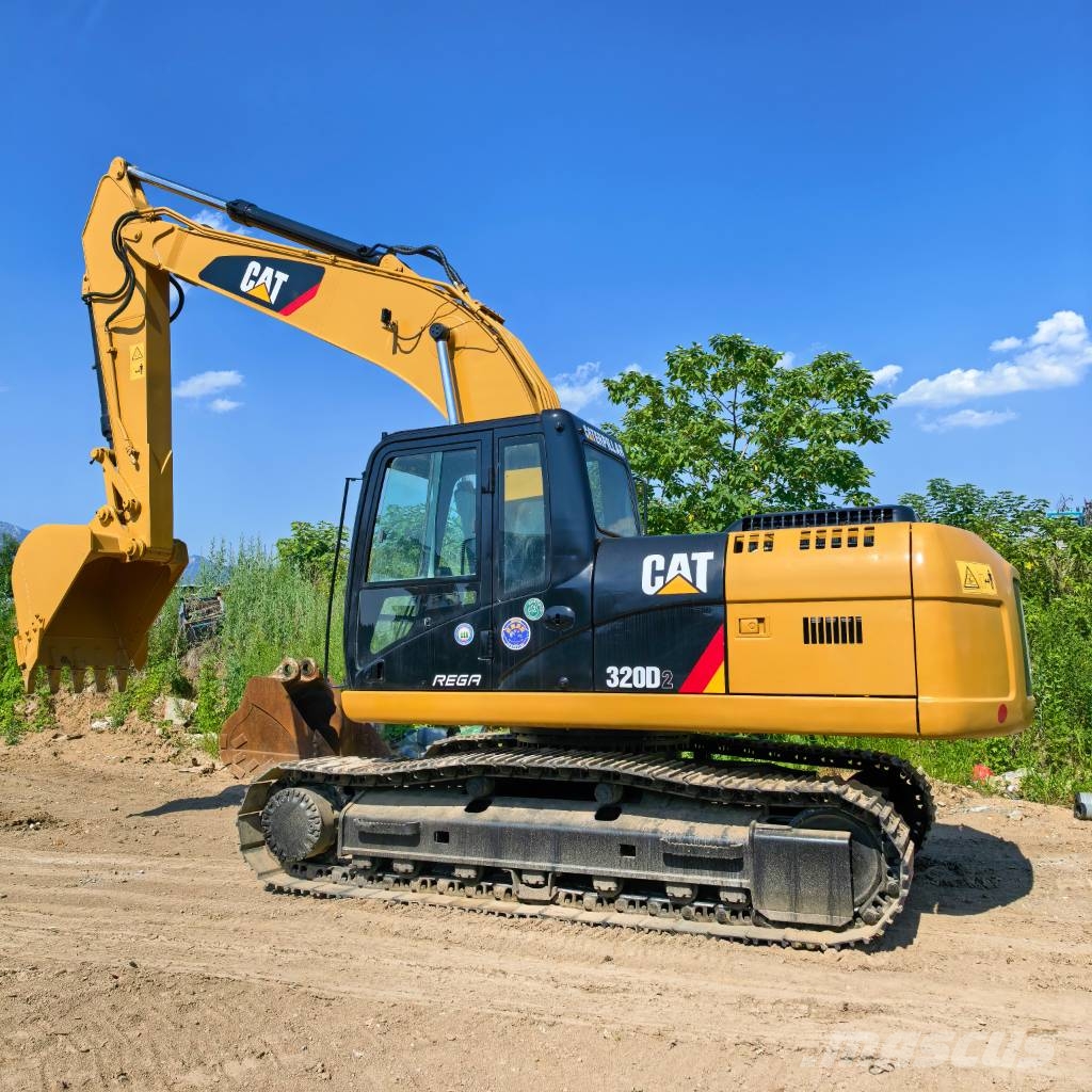CAT 320 D Excavatoare pe șenile
