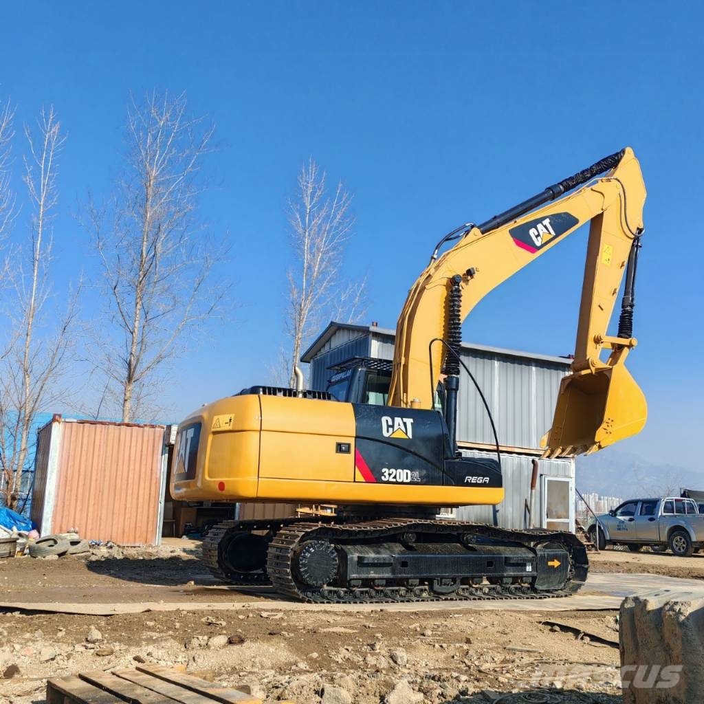 CAT 320 D Excavatoare pe șenile
