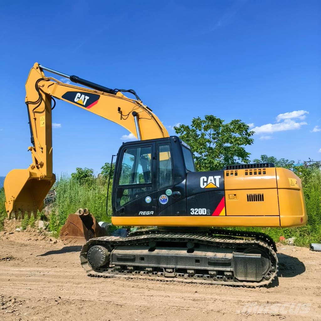 CAT 320 D Excavatoare pe șenile
