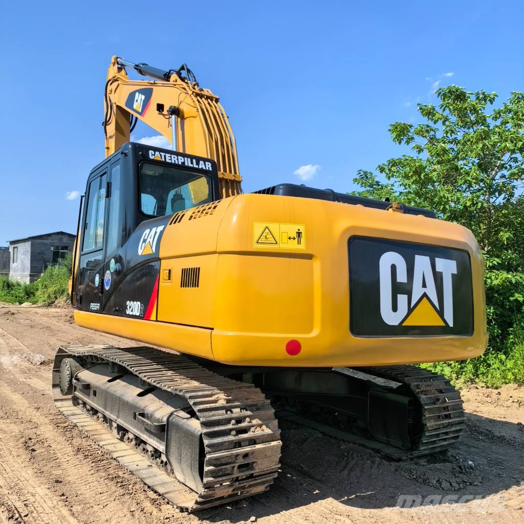 CAT 320 D Excavatoare pe șenile

