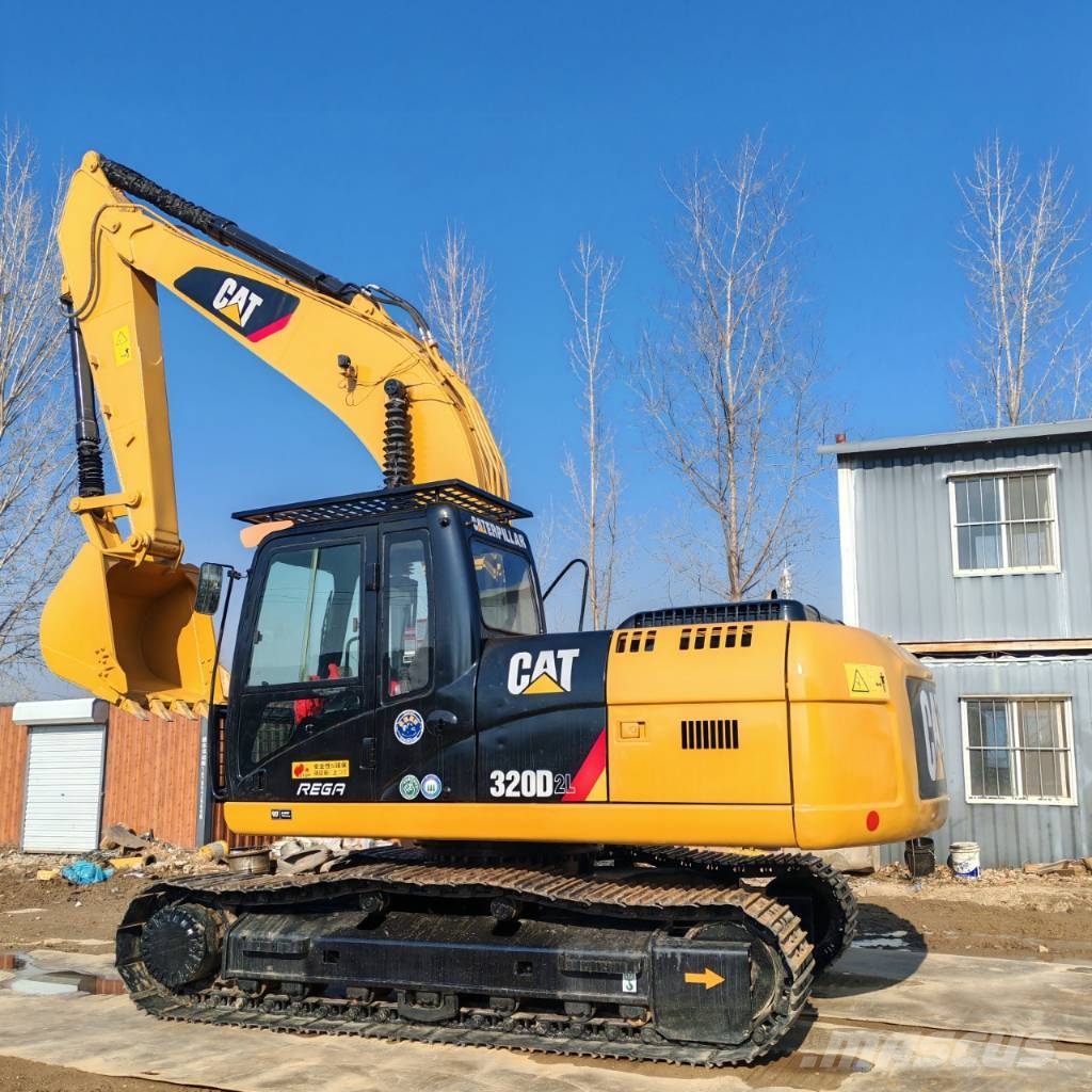 CAT 320 D Excavatoare pe șenile
