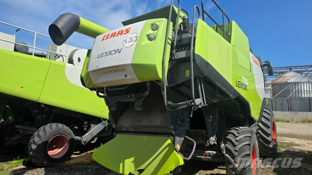 CLAAS Lexion 750 Θεριζοαλωνιστικές μηχανές