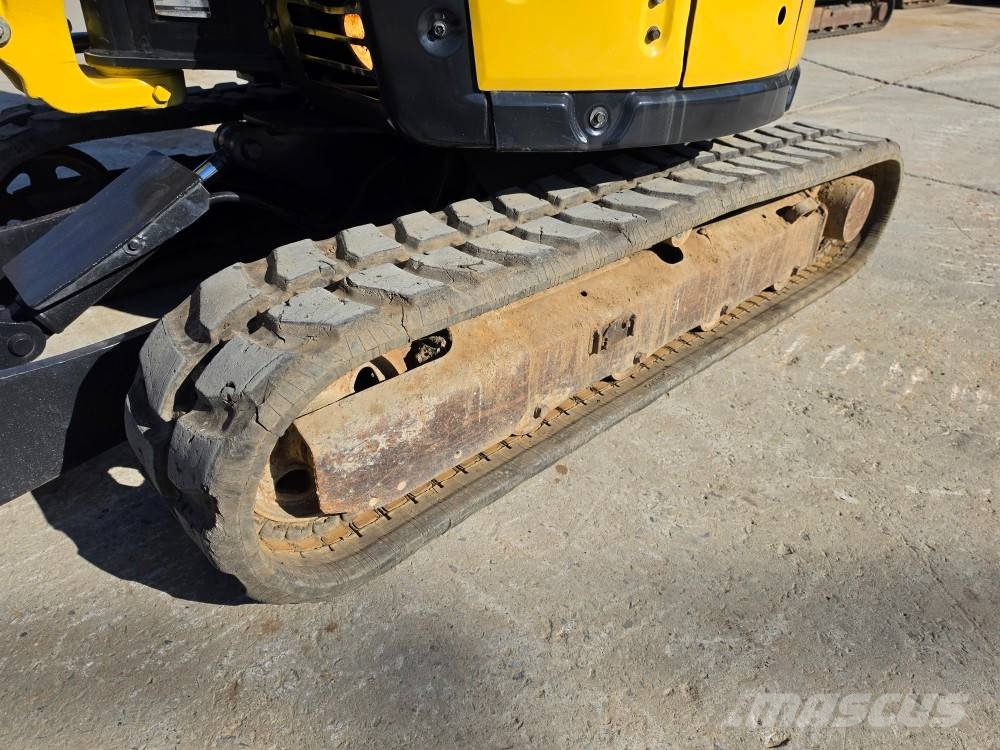 Yanmar Vio 35 حفارات صغيرة أقل من 7 طن (حفارات صغيرة)