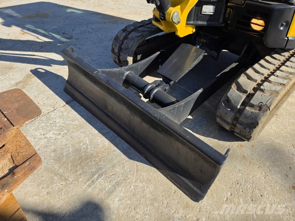 Yanmar Vio 35 حفارات صغيرة أقل من 7 طن (حفارات صغيرة)
