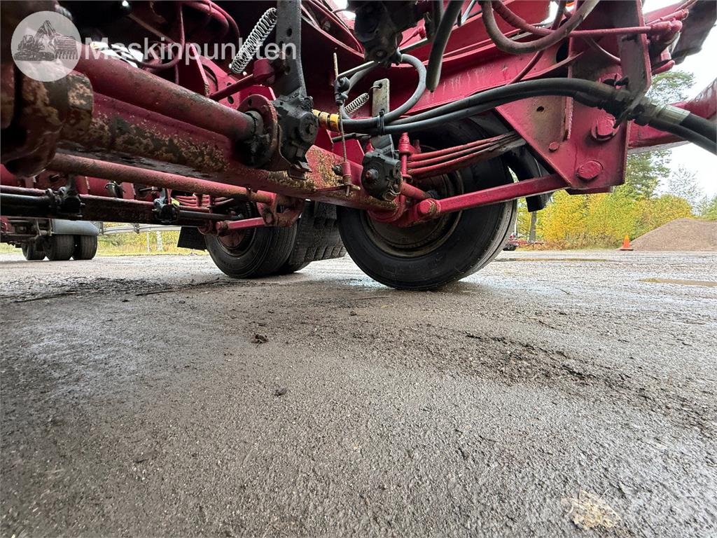 Kilafors SBLB4A-38-101 Kokvedēju piekabes