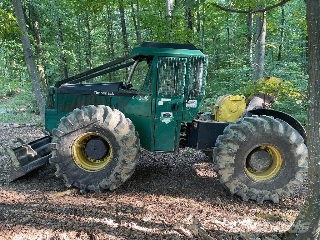 Timberjack 240C Skidders