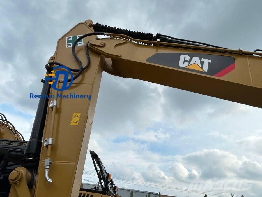 CAT 323 D2L Kāpurķēžu ekskavatori