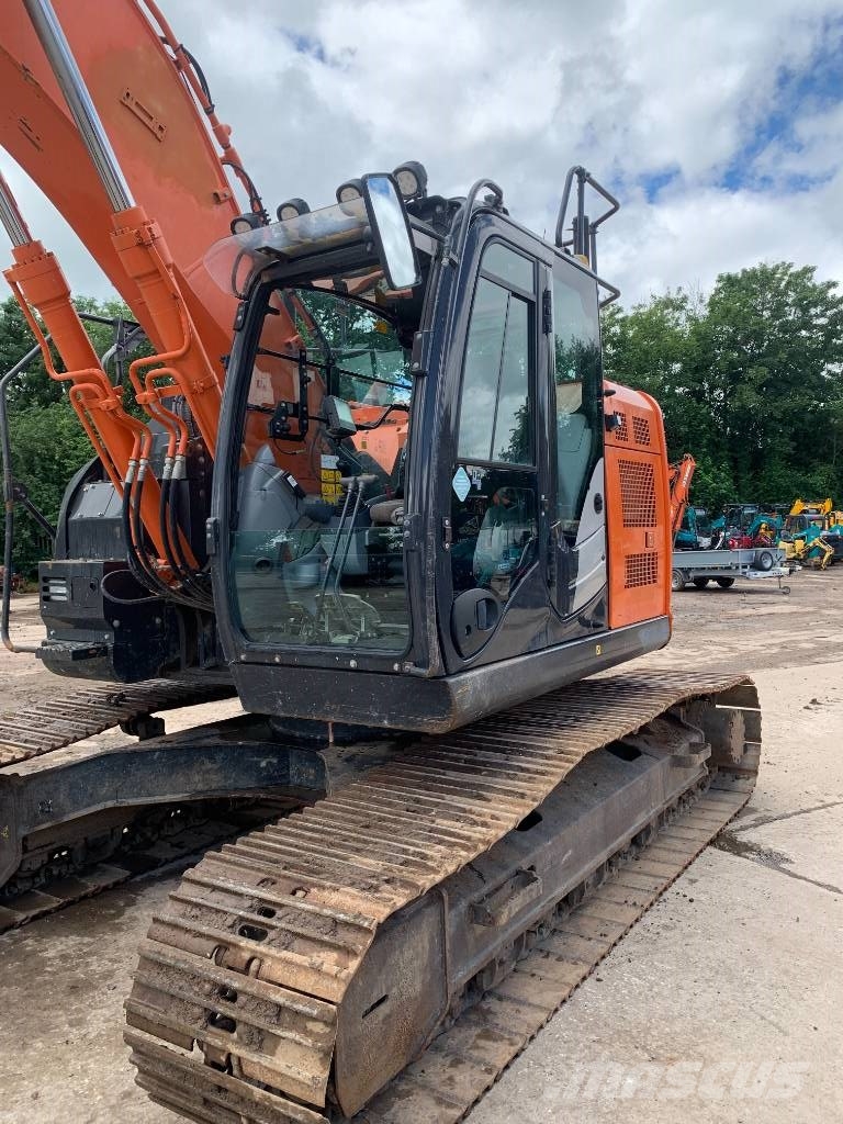 Hitachi ZX 225 US LC-6 Bageri gusjeničari