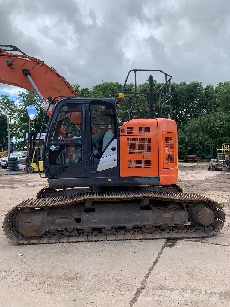 Hitachi ZX 225 US LC-6 Bageri gusjeničari