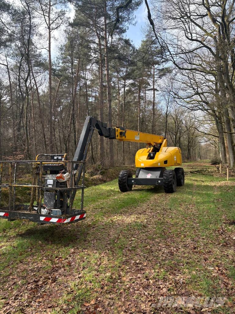 Haulotte H23TPX Telescoop hoogwerker H23 tpx 4x4 diesel 直臂高空工作平台