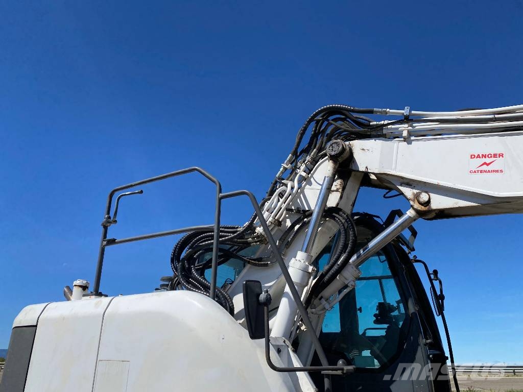 ACX DOOSAN 23 Rail-Route 1er Main a réparer endommagée Escavatori speciali