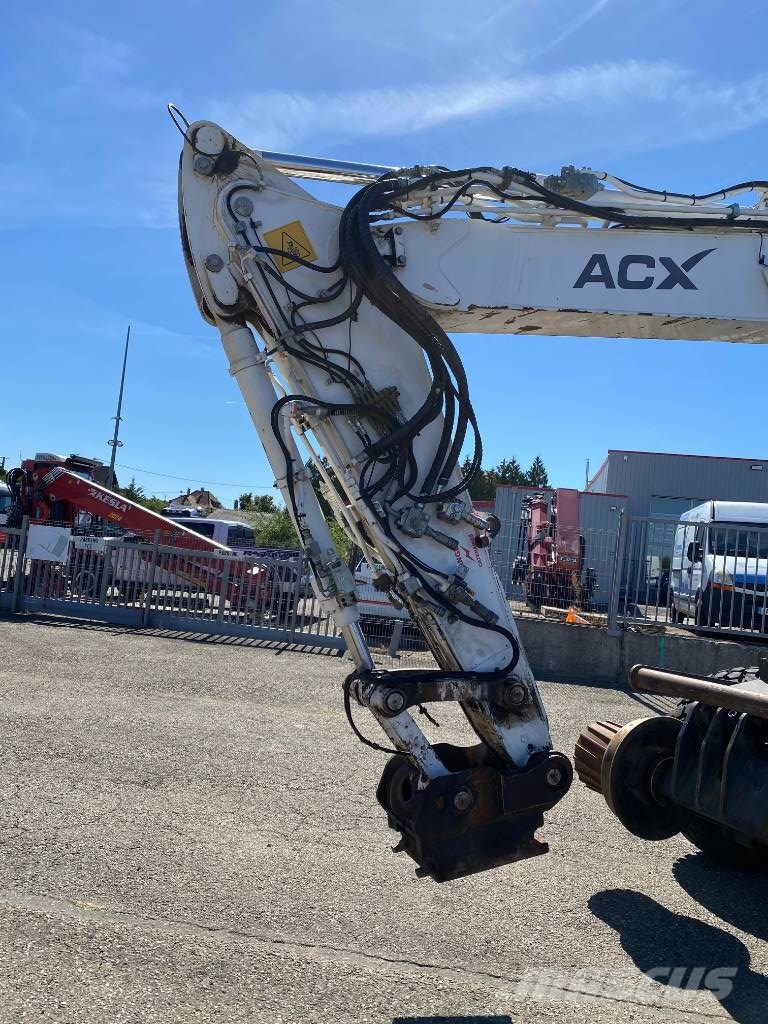 ACX DOOSAN 23 Rail-Route 1er Main a réparer endommagée Escavatori speciali