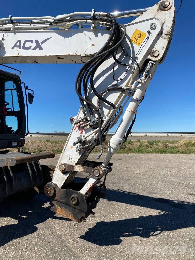 ACX DOOSAN 23 Rail-Route 1er Main a réparer endommagée Escavatori speciali