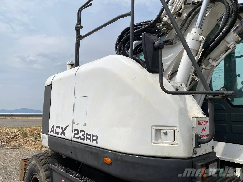 ACX DOOSAN 23 Rail-Route 1er Main a réparer endommagée Escavatori speciali