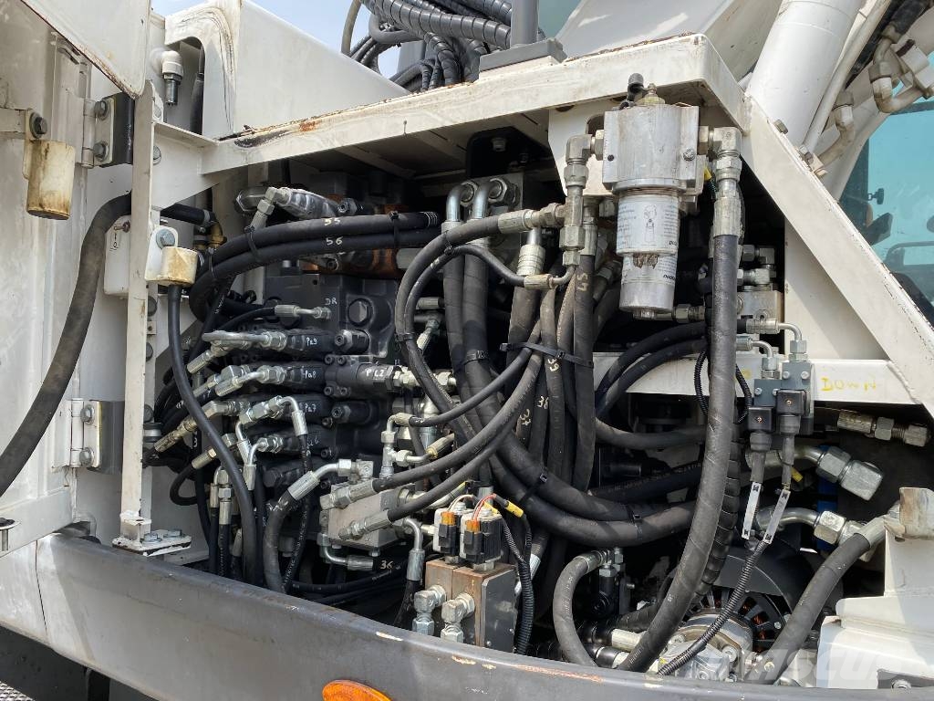 ACX DOOSAN 23 Rail-Route 1er Main a réparer endommagée Escavatori speciali