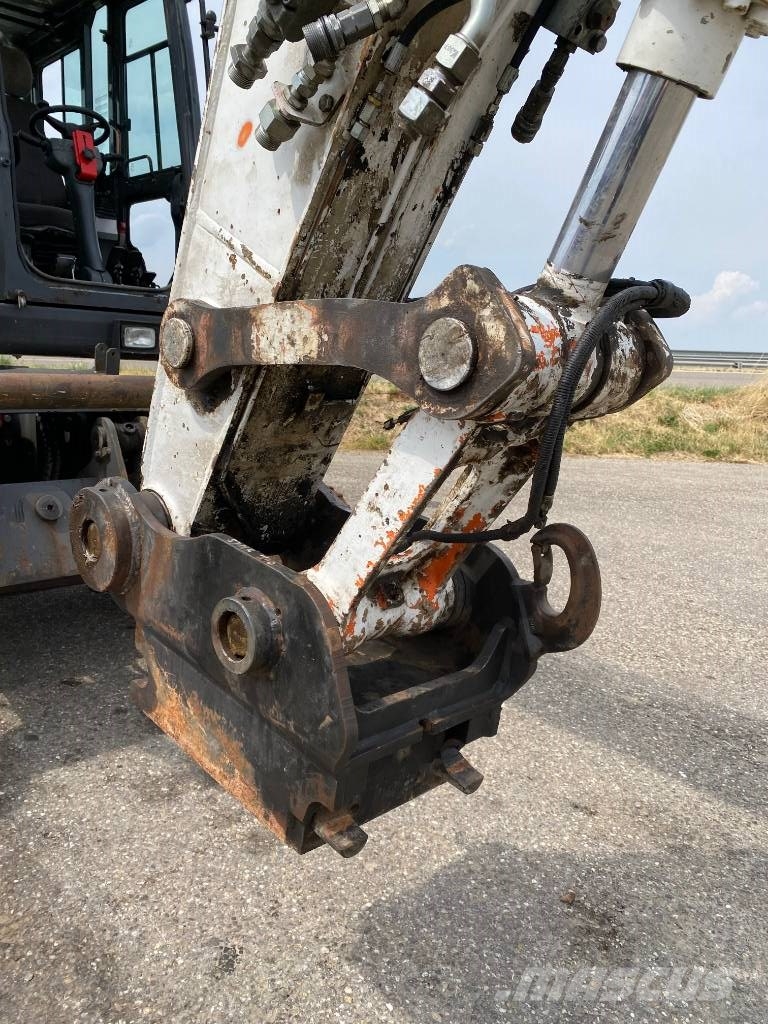 ACX DOOSAN 23 Rail-Route 1er Main a réparer endommagée Escavatori speciali