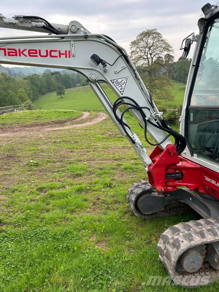 Takeuchi TB 230 Miniescavatori