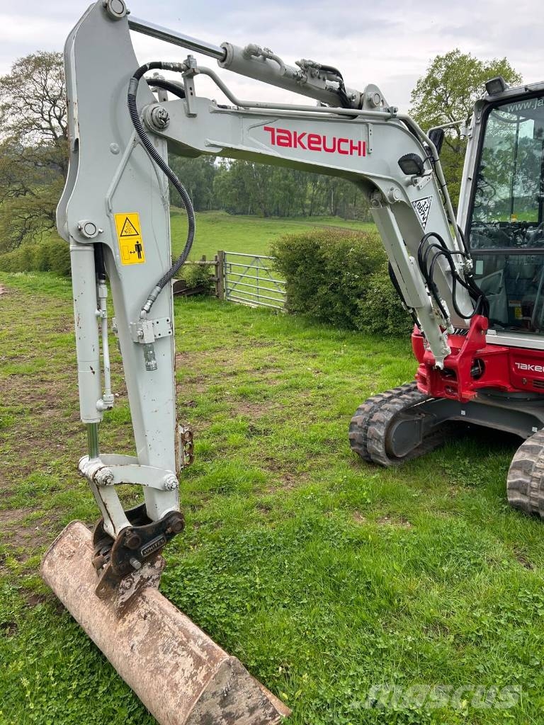 Takeuchi TB 230 Miniescavatori