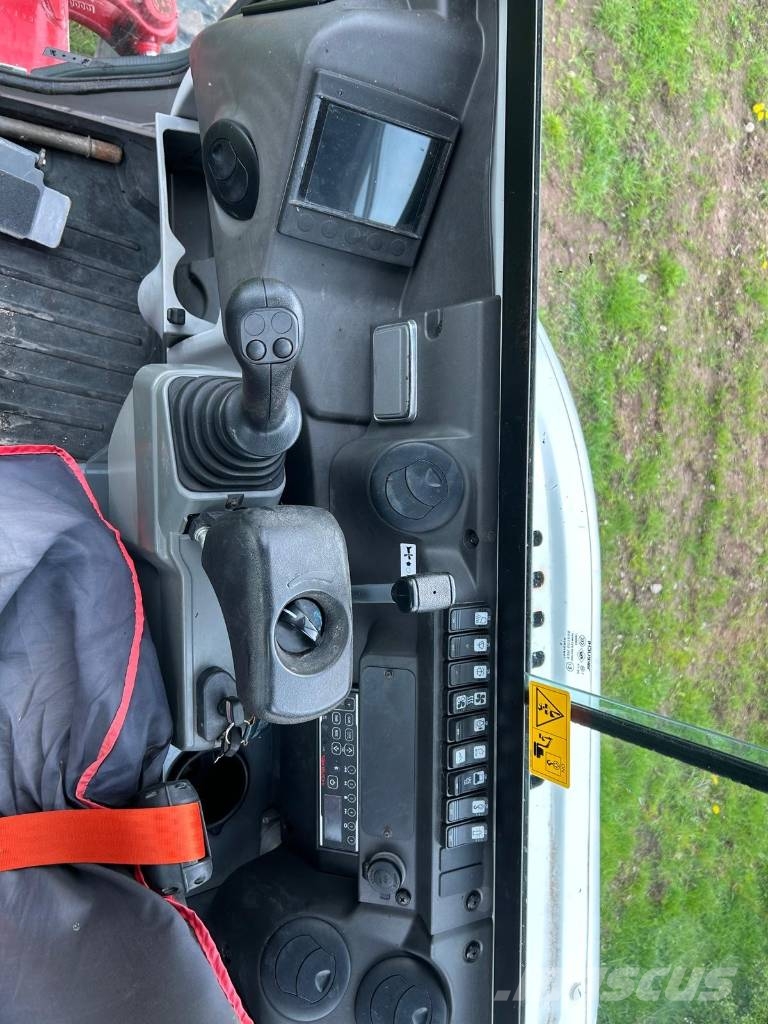 Takeuchi TB 230 Miniescavatori