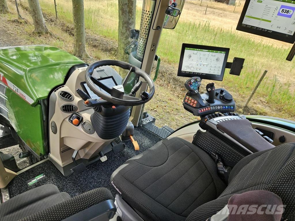 Fendt 724 Gen6 Profi Plus Design Line RTK 193l/min 722 7 Traktorid