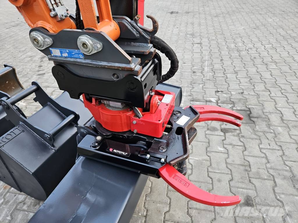 Hitachi ZX 33 U-6 Miniescavadeiras < 7t (Mini escavadeiras)