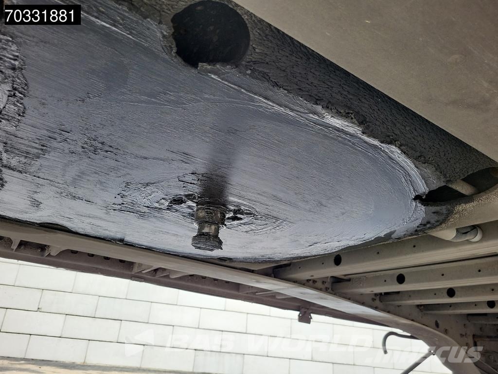 Schmitz Cargobull SCB*S3T 3 axles Sliding Roof Tentinės puspriekabės