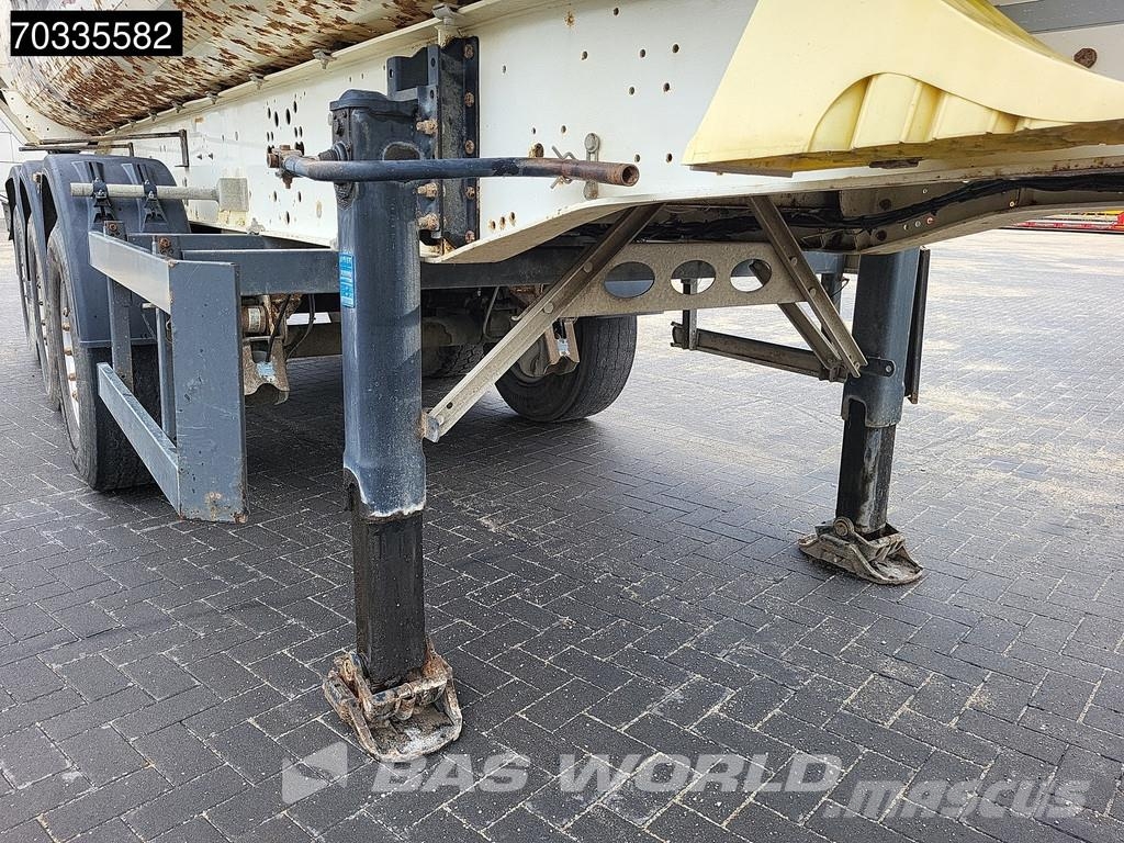Schmitz Cargobull SGF*S3 3 axles Lift Axle 32m3 Kippers